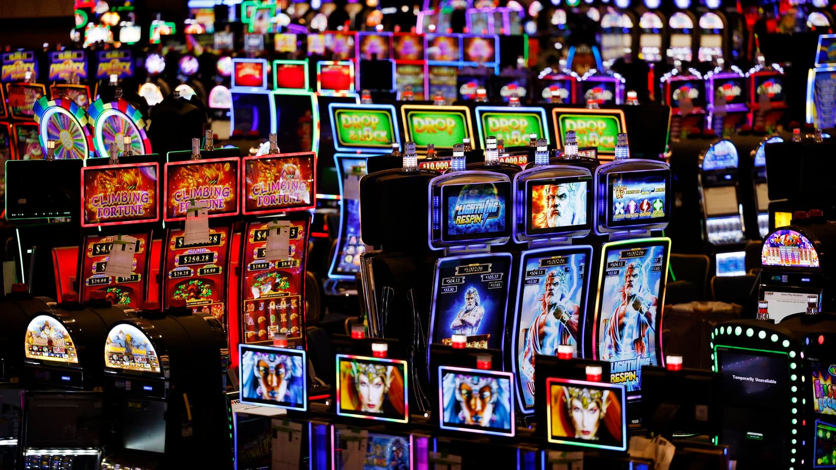 Spielerlebnis pur: Warum ein Live Casino Online realistischer als ein Automatenspiel ist