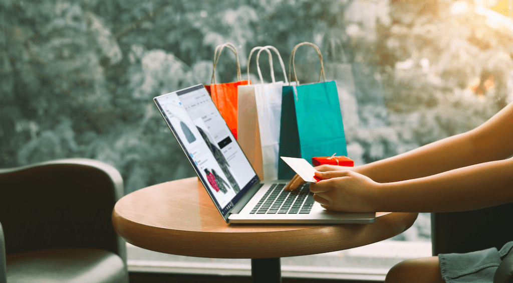 Unlock the Beauty of Luxury with Accessories That Redefine Fashion Standards