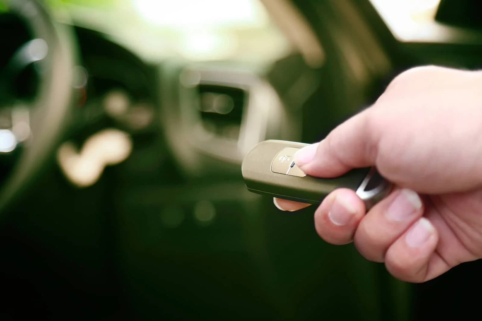 Funkgesteuerter Ersatz bei autoschlüssel verloren von Mr Key