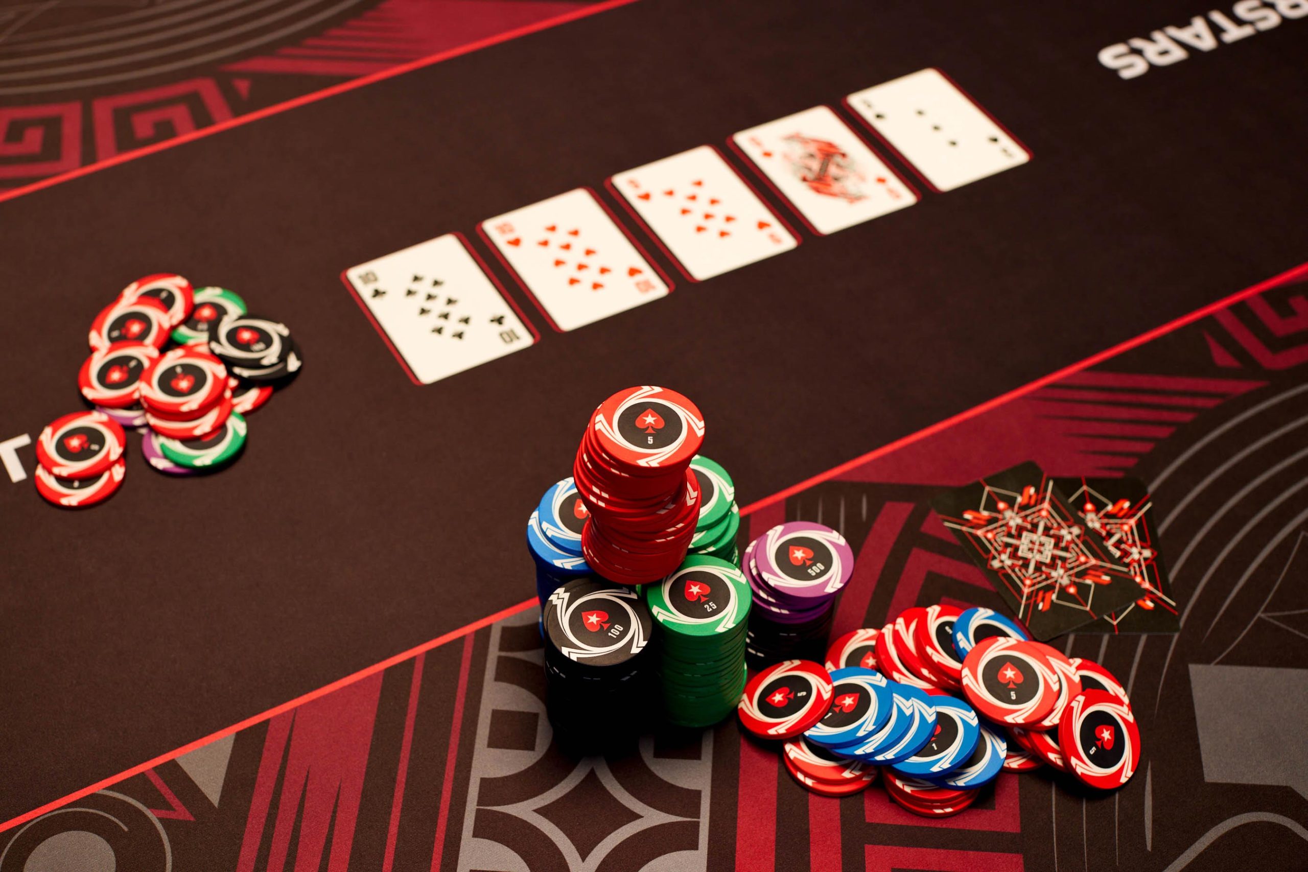 Online Poker mit Echtgeld: Was sie von den Alten unterscheidet